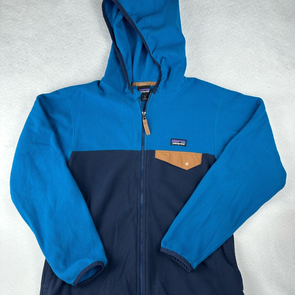 Patagonia Kids Blue and Navy Hooded Fleece Jacket with Tan Pocket Accent